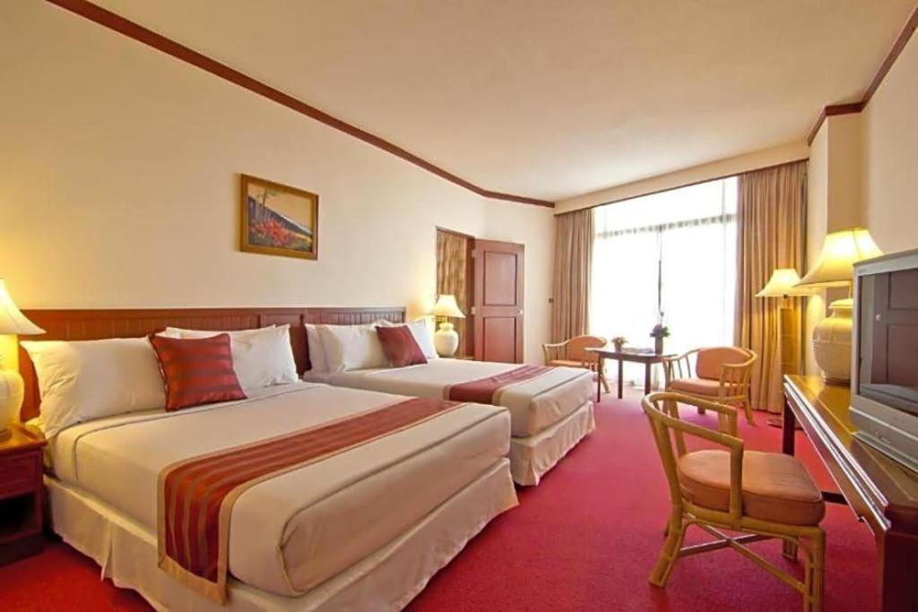 Ambassador City Jomtien Pattaya - Ocean Wing Hotel Na Chom Thian Ngoại thất bức ảnh